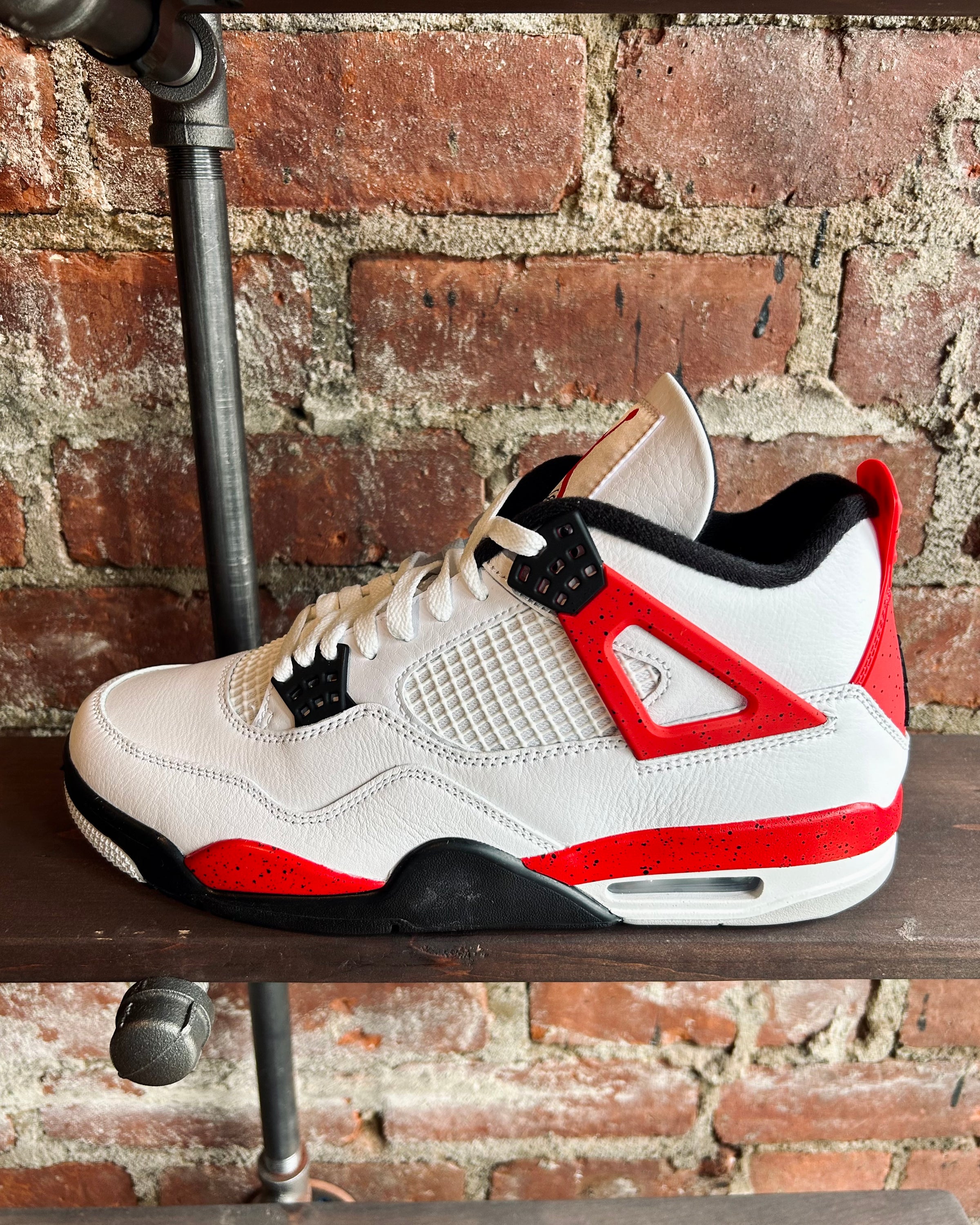 スニーカー Nike Air Jordan 4 Retro \"Red Cement\" Nike Air Jordan 4 Retro Red Cement' Size 7Y GS/ 8.5Y 408452