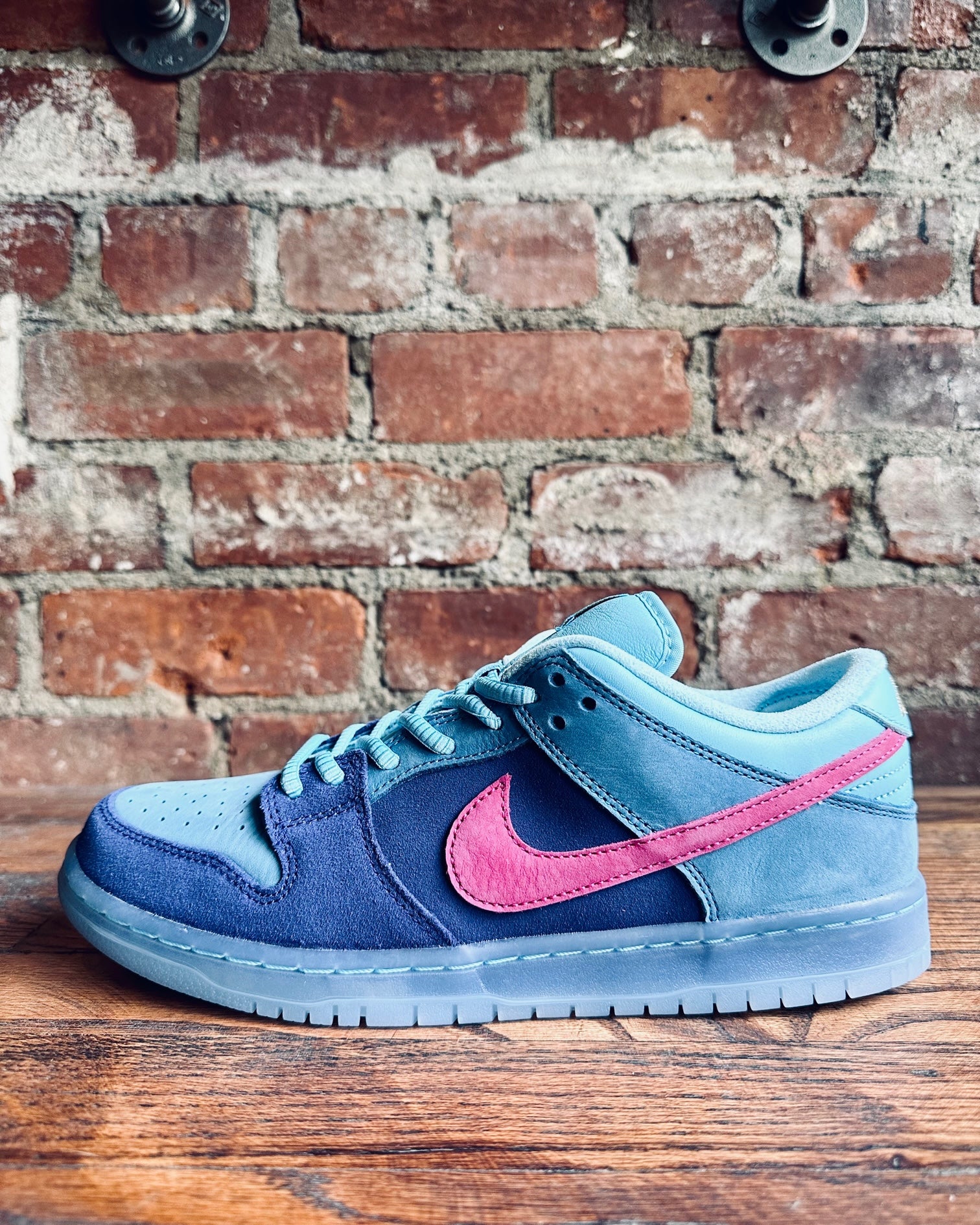 Nike SB Dunk Low Run The Jewels | ALL DAY
